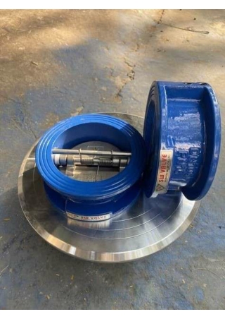 Van một chiều cánh bướm - vanbuomhanoi