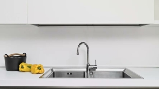 Upgrade Your Kitchen with a Stylish and Durable Handmade Kitchen Sink