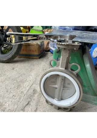 Van bướm inox tay gạt - vanbuomhanoi