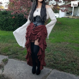 Pirate Clothing Style Guide: The Pirate Dressing