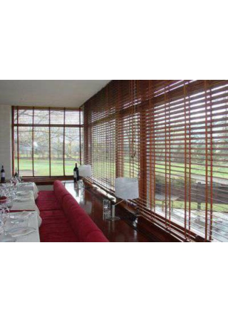 Rideaux Modernes et Connectés pour une Maison Domotique