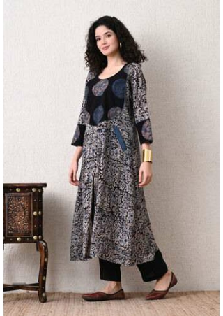 Exquisite Kalamkari Cotton Kurtas – TavsiApparel